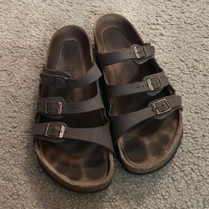 Used Birkenstock women’s Florida Footbed Sandal in mocha